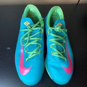 KD 6 Gradeschool Low Shoes